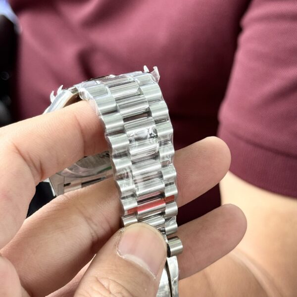 Rolex day date arabic