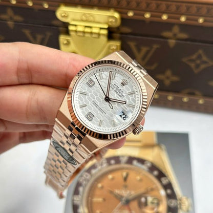 Rolex Land-Dweller