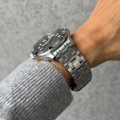 Omega Seamaster Diver 300M