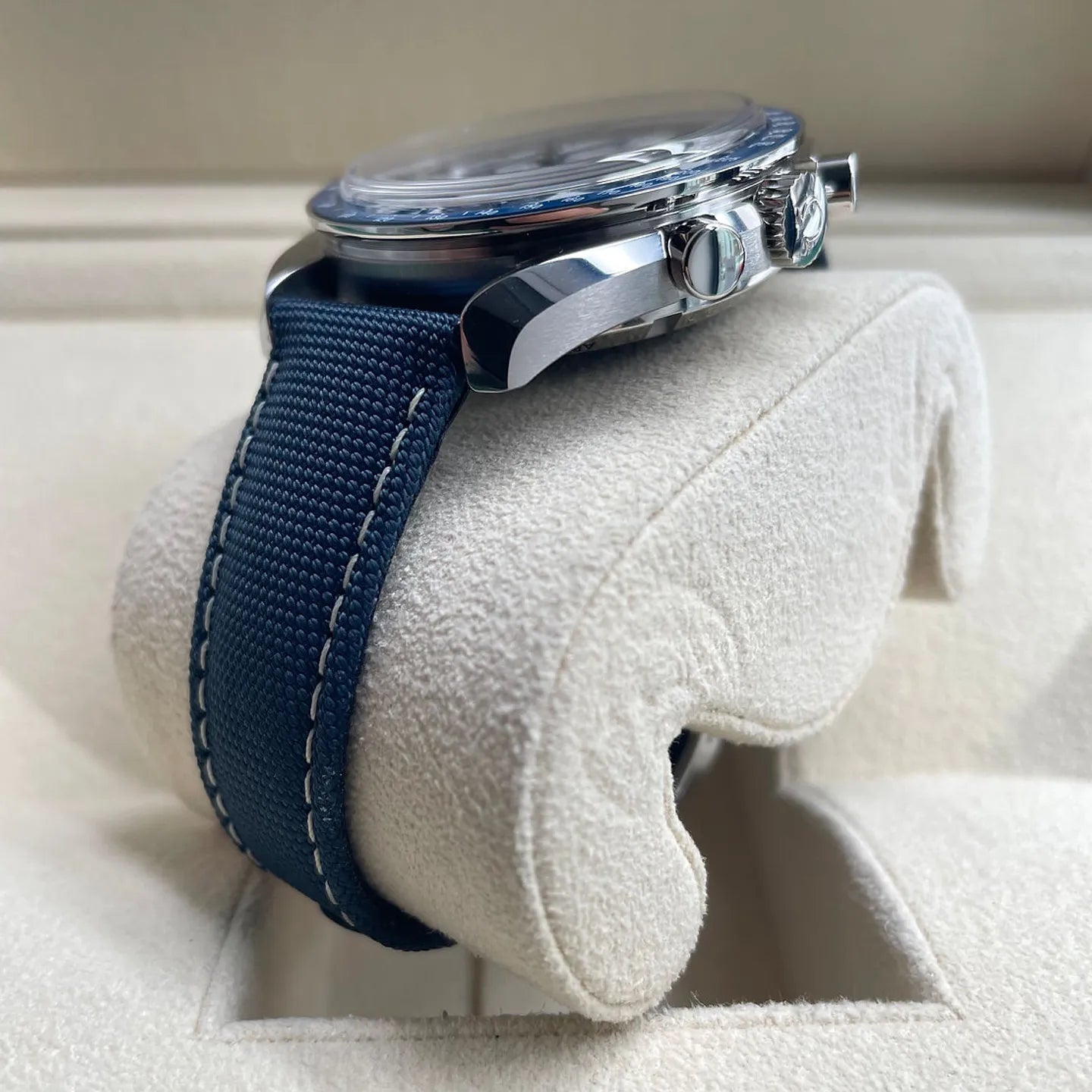 Omega Speedmaster Snoopy